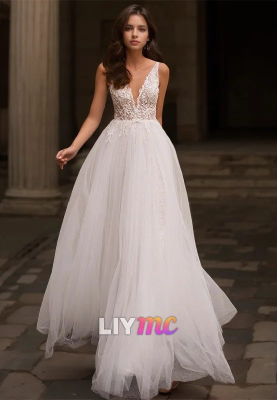 V-Neck Sleeveless Appliques Tulle Ball Gown Wedding Dress