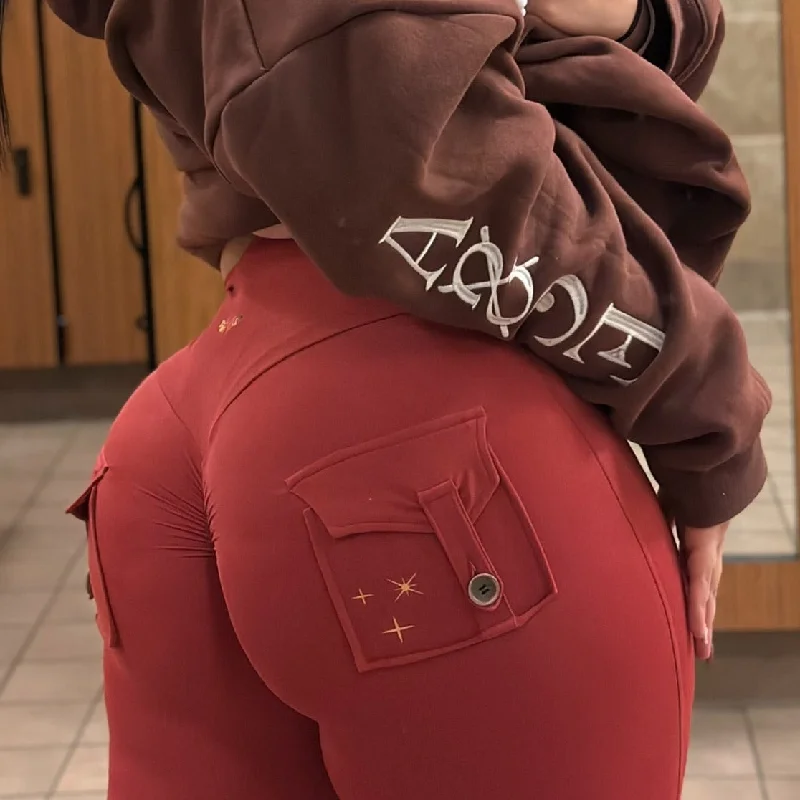 APPLE RED-POCKET SCRUNCH LEGGINGS