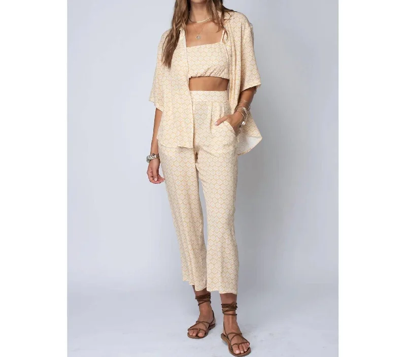 Sunset Wide Leg Crop Pant In Stay Golden