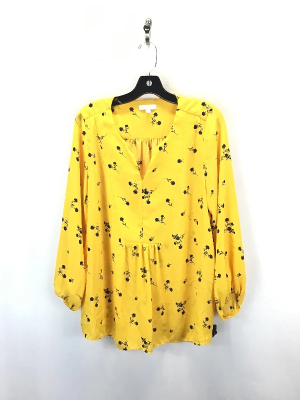 Top Long Sleeve By Clothes Mentor In Yellow, Size: 1x